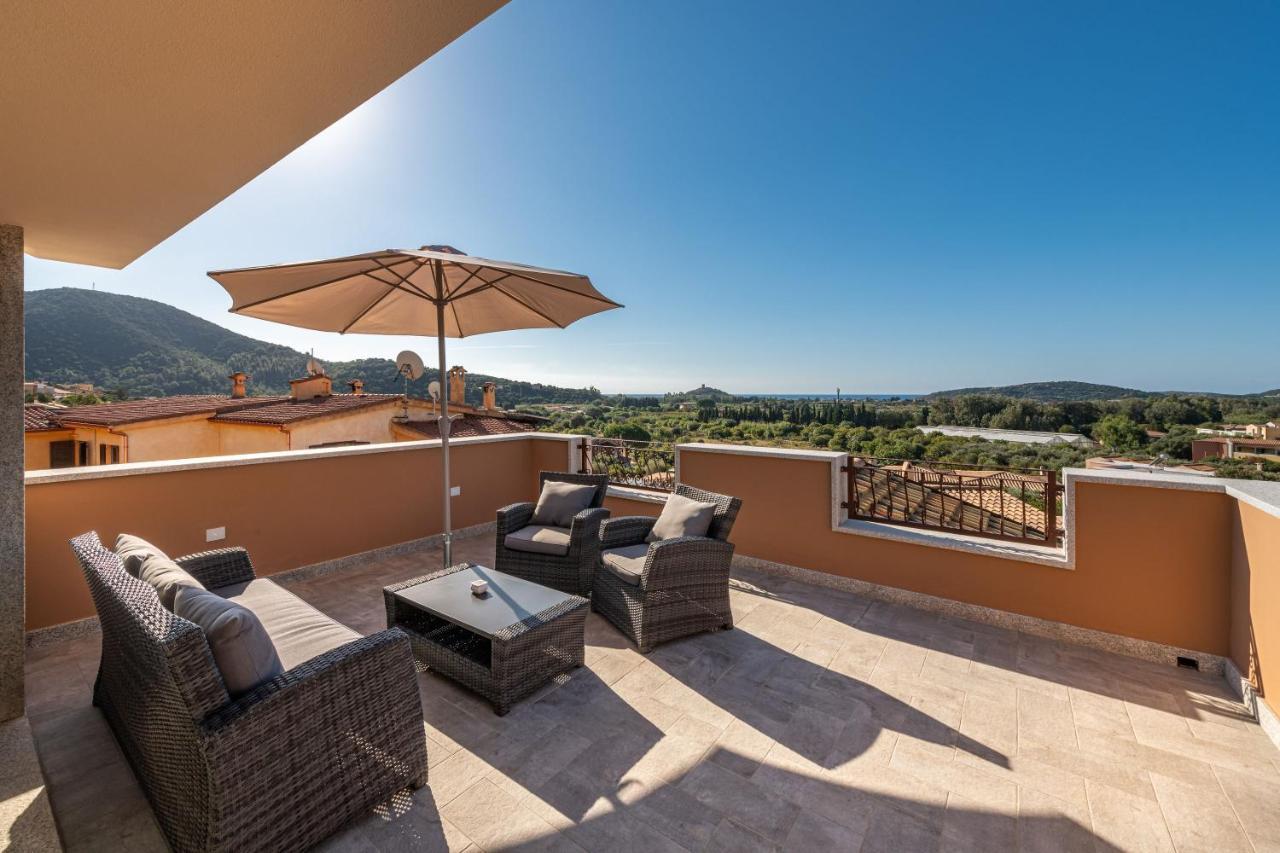 Villa Sa Rocca Junior & Suite Chia Extérieur photo